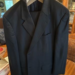 Single Breasted 2-piece Suit